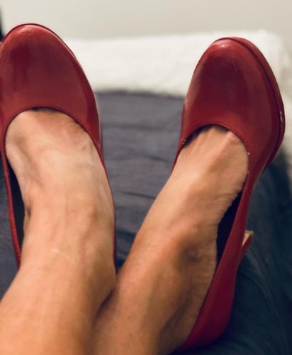 Getragener Damenschuh High Heel rot lack Tamaris Gr 38