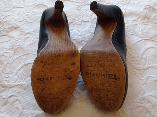 Getragene High Heels schwarz Größe 40