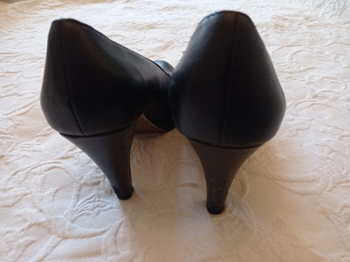 Getragene High Heels schwarz Größe 40