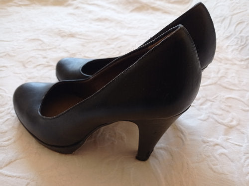 Getragene High Heels schwarz Größe 40