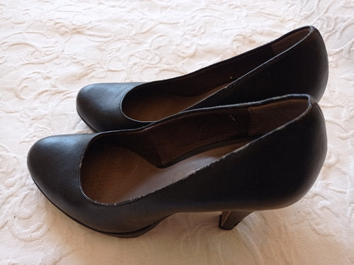 Getragene High Heels schwarz Größe 40