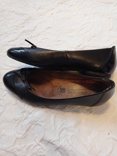 Getragene schwarze Ballerinas  Größe 39  softwave