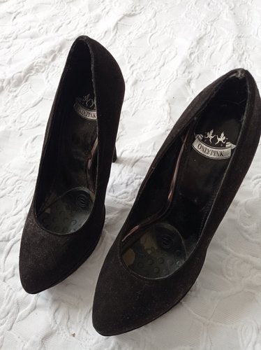 Getragene High Heels  schwarz  Absatz 12 cm  Plateau 2 cm  Gr. 36  Only Pink