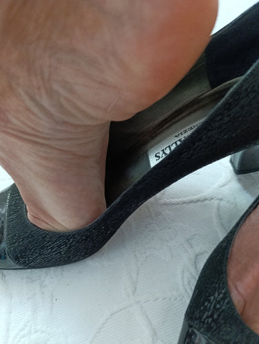 Getragene Pumps schwarz Absatz 6 cm Größe 39 lina wallys