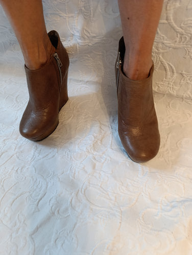 Getragene High Heels  Gr. 38  braun  Absatz 12 cm  Plateau 3 cm  buffalo london