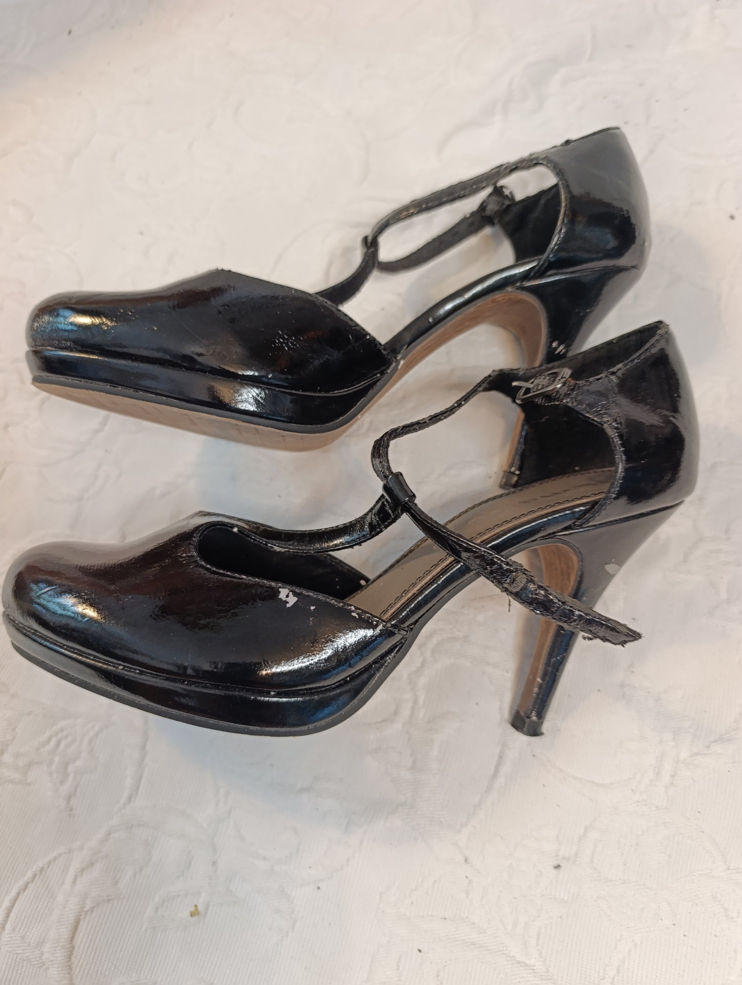 Getragene Damensandale, HighHeel, Absatz 10 cm Größe 39 Tamaris Sammler (Kopie)