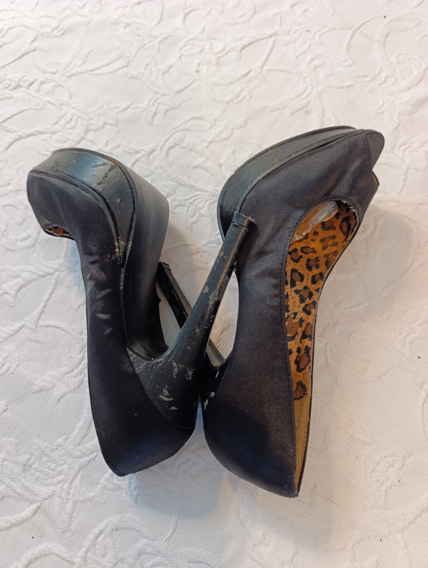 Getragene HighHeels, PeepToe schwarz, Absatz 12,5 cm, Größe 38 Lilagirl