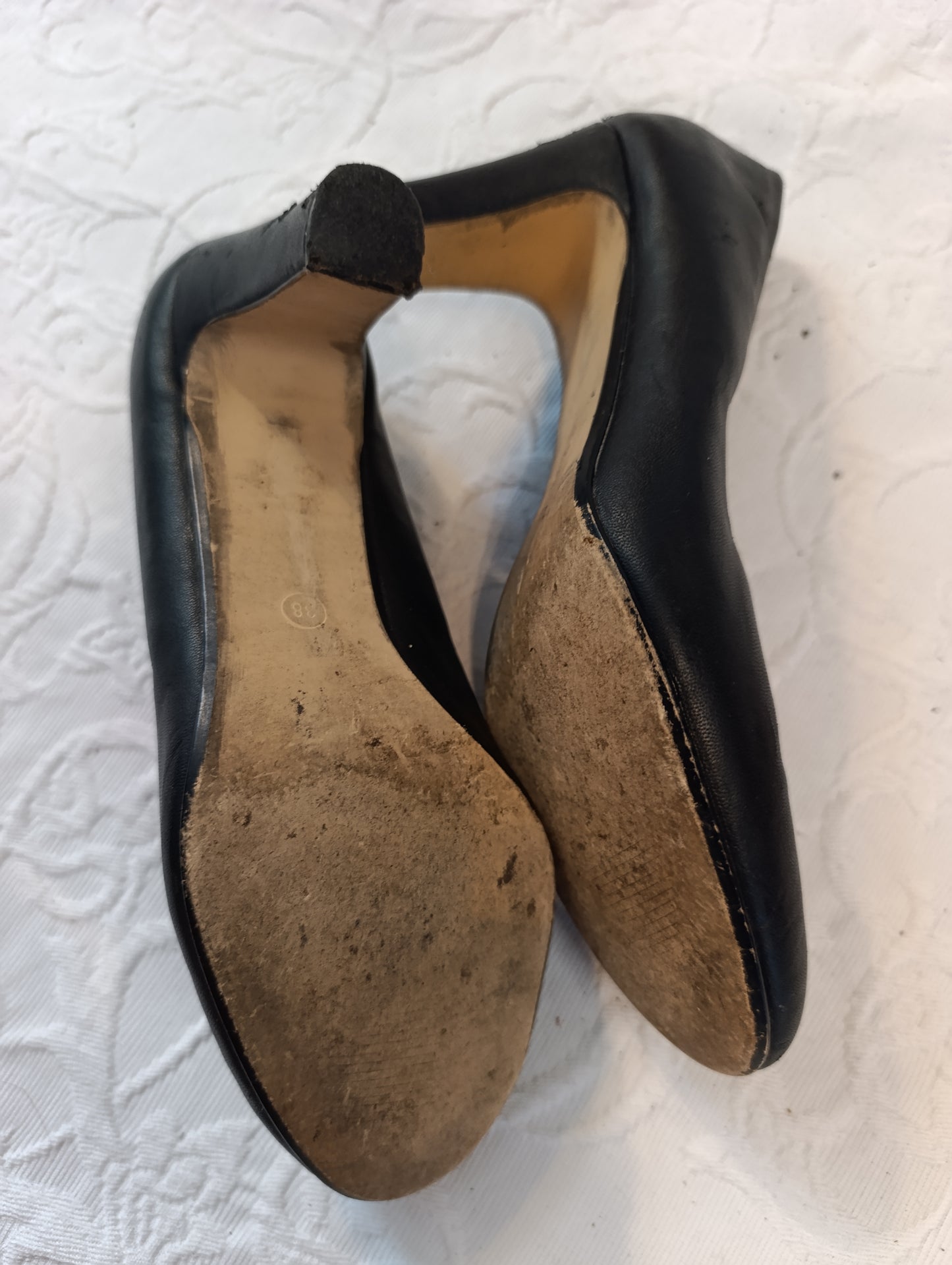 Getragene Pumps, schwarz, Absatz 8 cm, Größe 38 Arizona