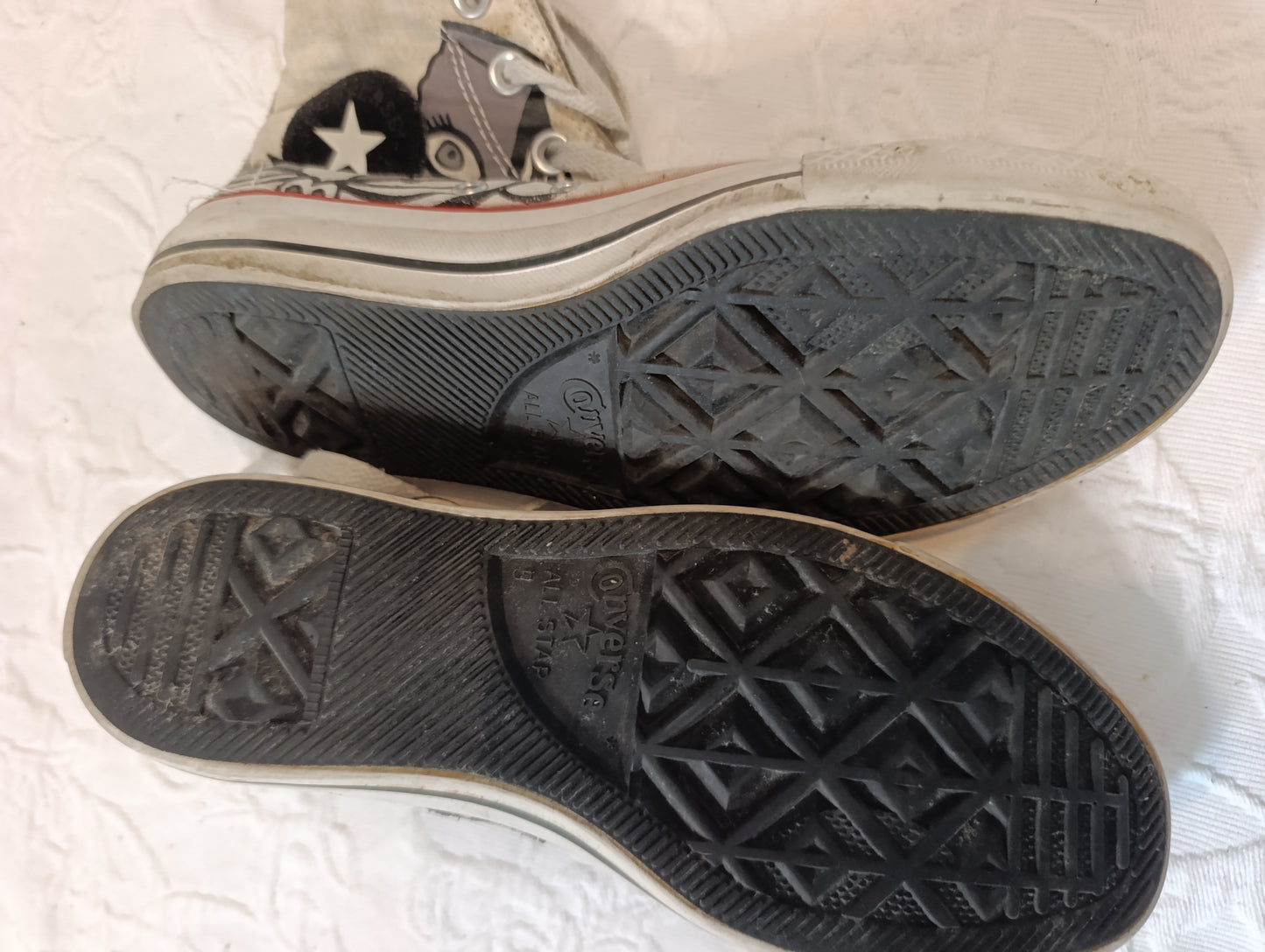 Getragene, stark abgenutzte, weiss, Converse All Star, Größe 37,5