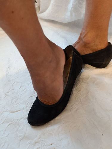 Stark getragene blaue Ballerinas  Gr. 38  tamaris