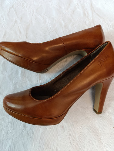 Getragene High Heels Größe 38 Absatz 10 cm Plateau S. Oliver