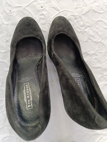 Getragene High Heels  Plateau schwarz  samt Größe 37  Absatz 11 cm  5th avenue