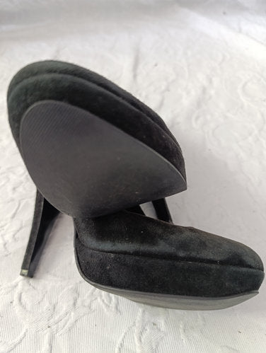 Getragene High Heels  Plateau schwarz  samt Größe 37  Absatz 11 cm  5th avenue