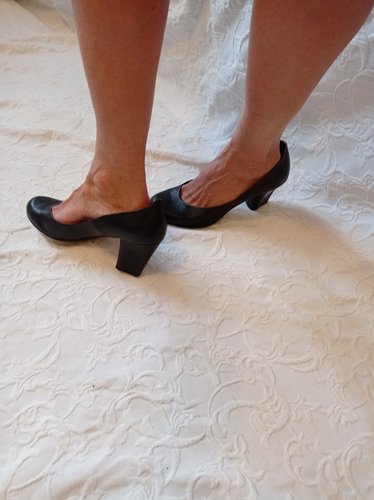 Getragene schwarze Pumps Gr. 39 Absatz 7 cm Audley