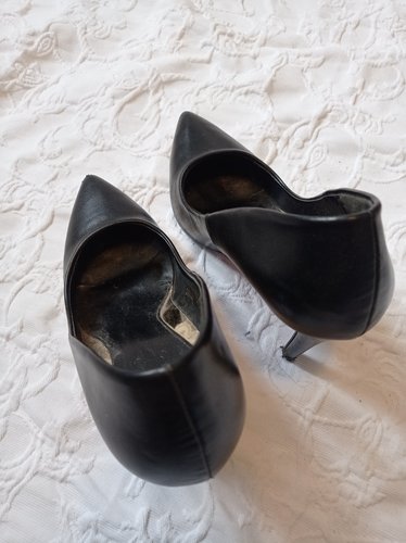 Getragene High Heels  schwarz  Größe 37  11 cm Absatz