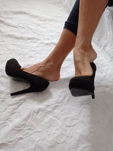 Getragene High Heels  schwarz  Absatz 12 cm  Plateau 2 cm  Gr. 36  Only Pink