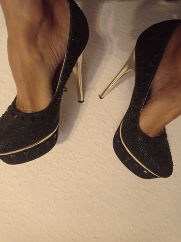 Getragene High Heels schwarz gold lack Größe 37