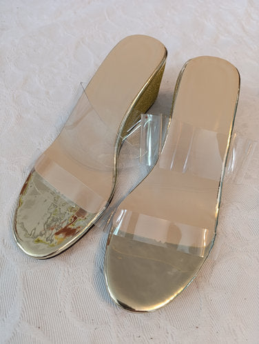 Getragene Keilsandale  transparent  Keilabsatz 5 cm  Gr. 38