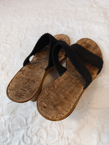 Getragene braune Keilsandale  korkoptik  Keilabsatz 7 cm  Plateau  Gr. 37