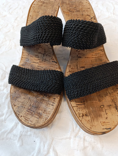 Getragene braune Keilsandale  korkoptik  Keilabsatz 7 cm  Plateau  Gr. 37