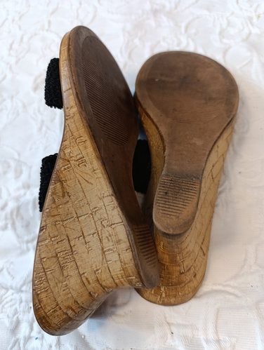 Getragene braune Keilsandale  korkoptik  Keilabsatz 7 cm  Plateau  Gr. 37