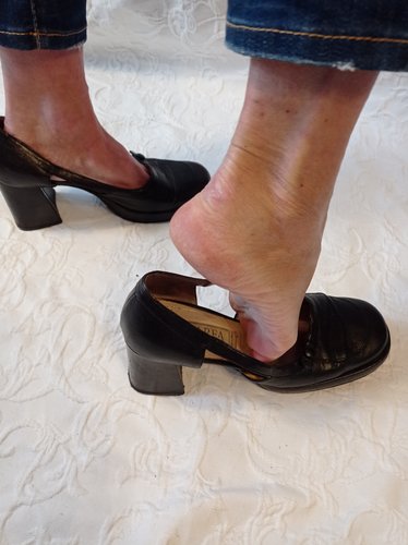 Getragene Pumps schwarz Größe 39 Regent