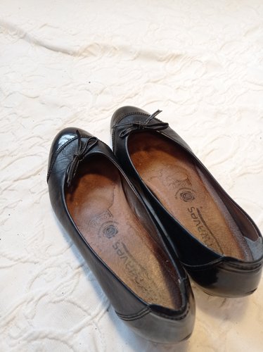 Getragene schwarze Ballerinas  Größe 39  softwave