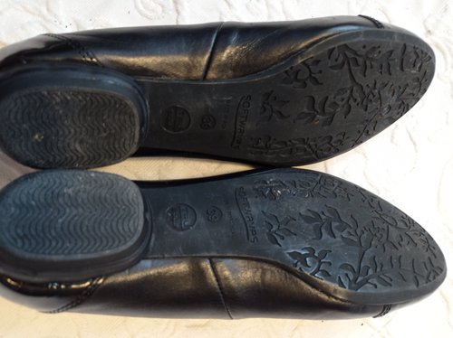 Getragene schwarze Ballerinas  Größe 39  softwave