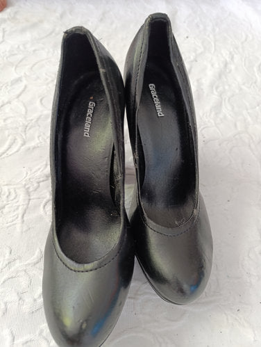 Getragene High Heels  Plateau schwarz Größe 38  Absatz 11 cm  graceland