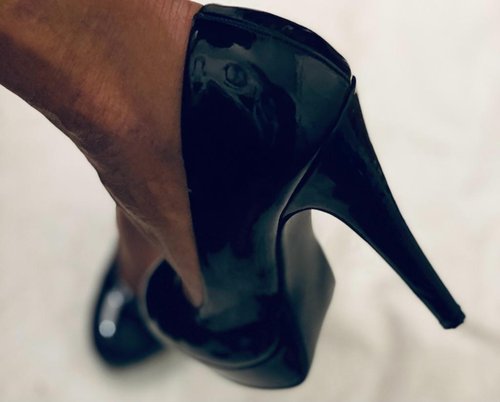 Getragene High Heels schwarz lack Größe 37