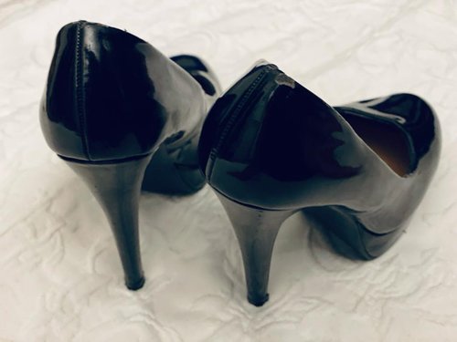 Getragene High Heels schwarz lack Größe 37