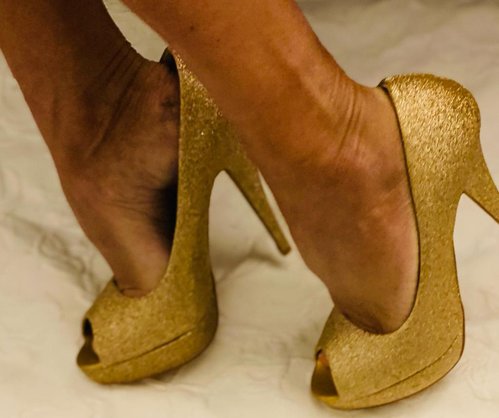 Getragene High Heels gold  mit Glitzer Größe 37