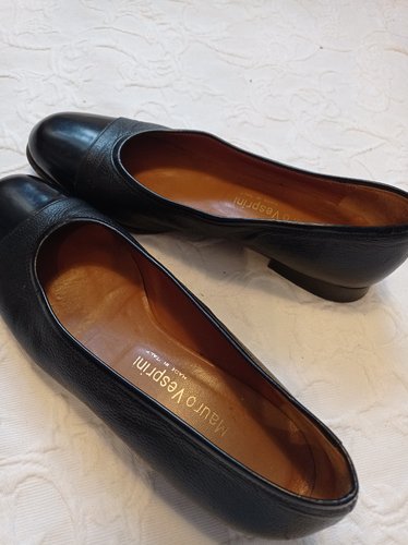 Getragene schwarze Ballerinas  Gr. 39  Absatz 2 cm  Mauro Vesprini