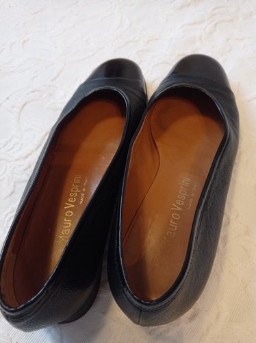 Getragene schwarze Ballerinas  Gr. 39  Absatz 2 cm  Mauro Vesprini