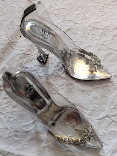 Getragene High Heels  transparent  Größe 40  11 cm Absatz  silber