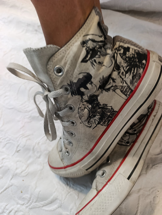 Getragene, stark abgenutzte, weiss, Converse All Star, Größe 37,5