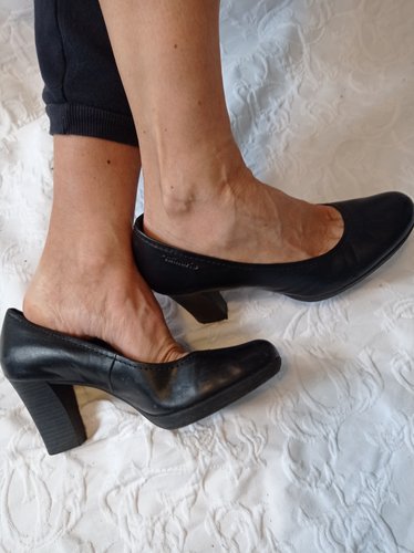 Getragene Pumps schwarz Stewardess Schuhe Größe 39  Tamaris