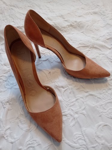 Getragene High Heels  Größe 40  Absatz 10 cm  Mango